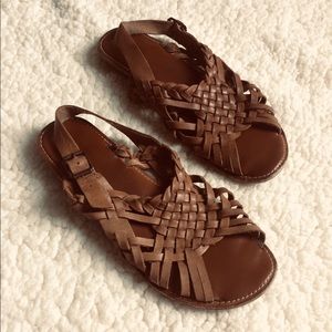 🌿VTG huarache style Eddie Bauer Sandals